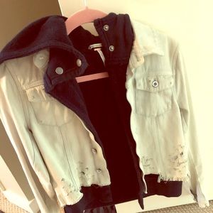 Hoody jean jacket